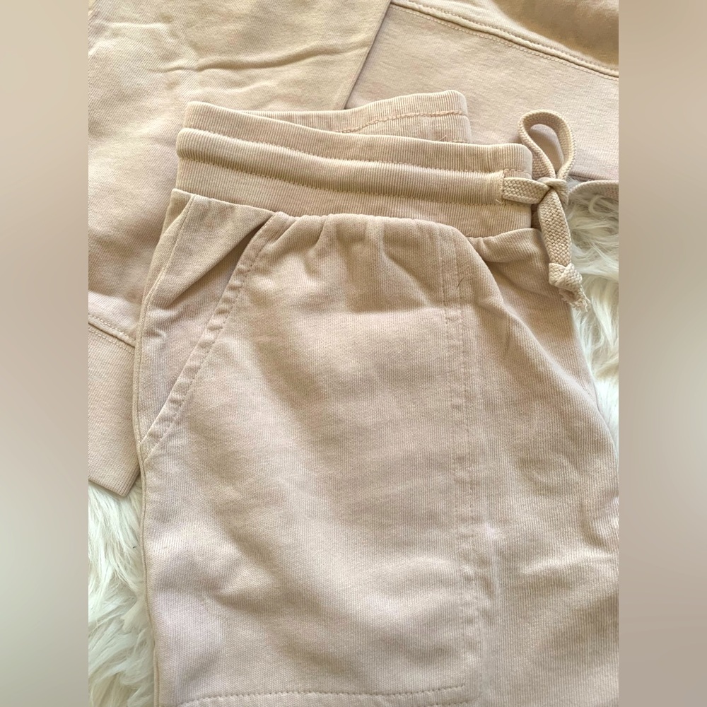 Two-Piece Light Terry Cloth Set - Picture 3 of 4